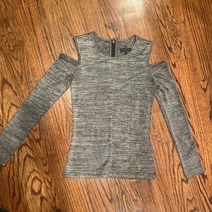 Rag & Bone cold shoulder top xs